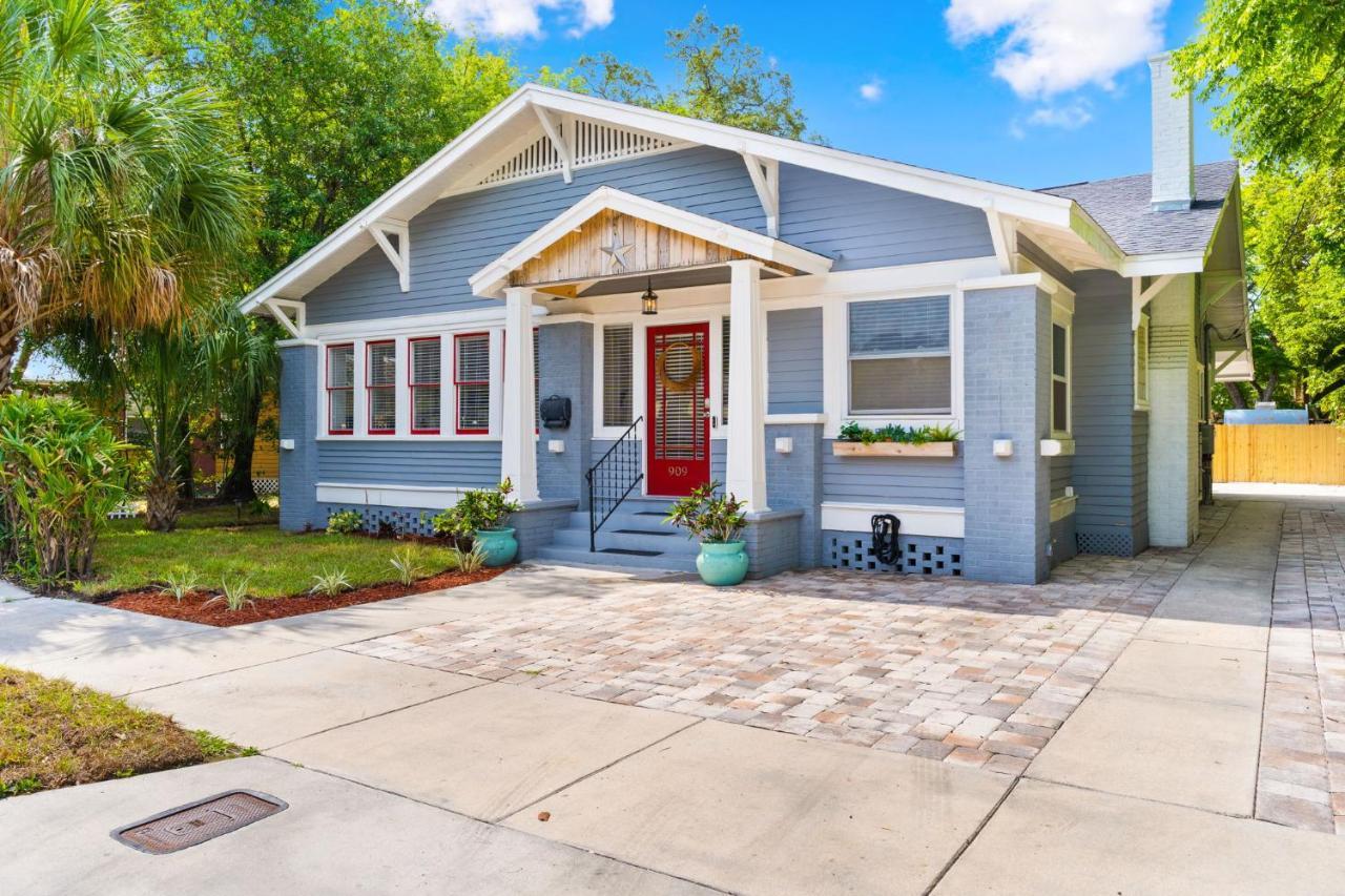 Four Different Options At One Great Location-- 1 - Spacious 3 Bed 2 Bath House Or 2- 2Nd Floor 2 Bed 1 Bath Guesthouse Or 3- 1St Floor Studio Or 3- A Tiny Home Rv 坦帕 外观 照片